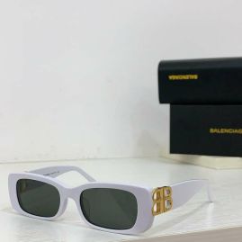 Picture of Balenciga Sunglasses _SKUfw55596129fw